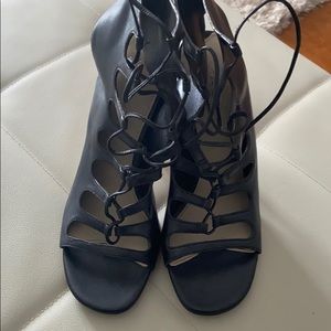 Via Spiga lace up shoes